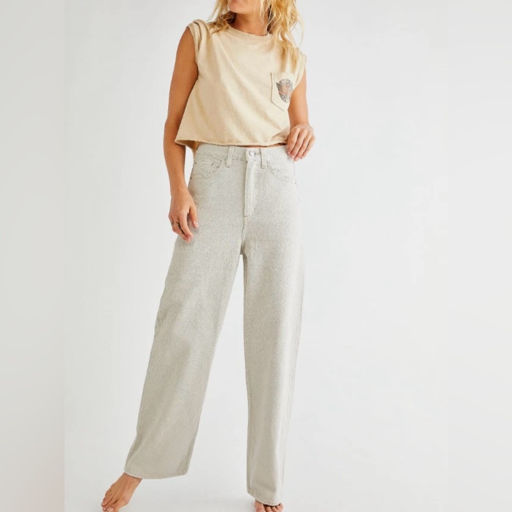 Levi's High Loose Wide Leg Jean